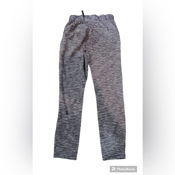 Lululemon On The Fly Pant size 2 - Picture 13 of 13